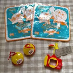 アンパンマン子供ミュージアム非売品カメラ、映画記念カスタネット、タオル新品未使用