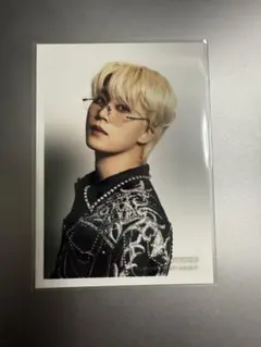 Item thumbnail for item ef91450f-cdcb-40f1-b620-17535bad82dc