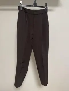 GU タックスラックス　ブラウン