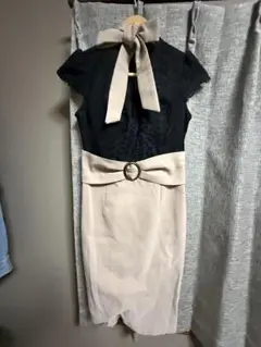 タイトドレス 黒とベージュ レース