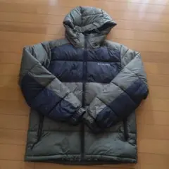 コロンビアオムニヒートジャンパー