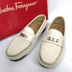 フェラガモ ローファー 5D モカシン オーストリッチ ローヒール