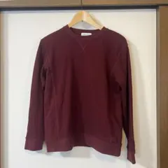 バーガンディ ニット