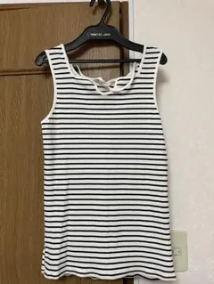 アルファベッツアルファベット　タンクトップのサムネイル