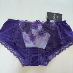 ワコール　サルート　ショーツ　Mサイズ 豪華刺繍　花柄　レース　紫　バイオレットのサムネイル