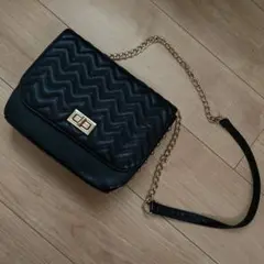 【美品】ショルダーバッグ