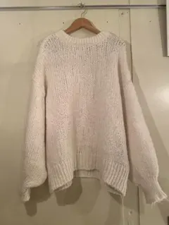 ZARA ホワイト ニット サイズM