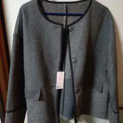 新品未使用　ブークレ切替コートM