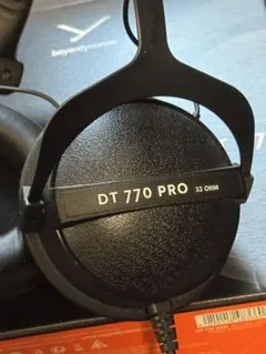 beyerdynamic DT 770 PRO 32 OHM ヘッドホンのサムネイル