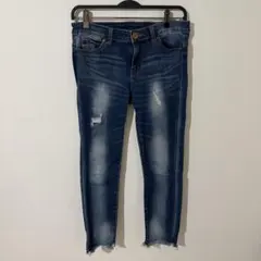 レディース クロッシープレミアム デニムパンツ ダメージ加工 カットオフのサムネイル
