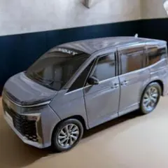 トヨタ ヴォクシー 90系 プルバックカー ミニカー