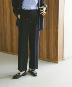 global work ウツクシルエットイージーWクロスストレートパンツ