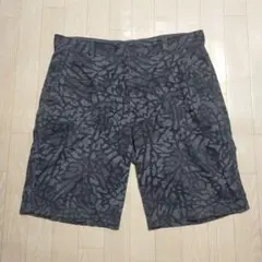 JORDAN ジョーダン　ハーフパンツ　ショートパンツ　コットン　綿パン　総柄のサムネイル