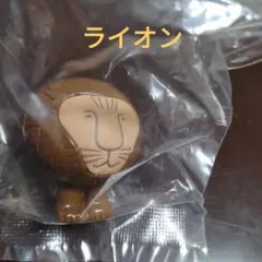 リサラーソン ライオン ゴールドネックレス 新品 美品 - メルカリ