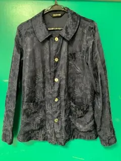 ZUCCA ネイビー 花柄 ボタン付きシャツ