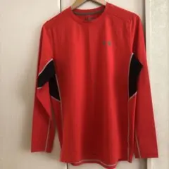 アンダーアーマー　ヒートギア長袖Tシャツ　Ｍ