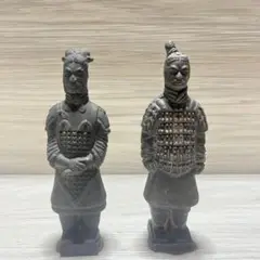 兵馬俑　レプリカ　２体セット