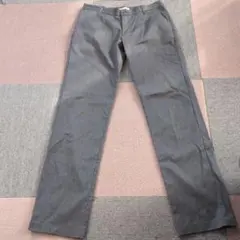グレー スラックス バックポケット付き