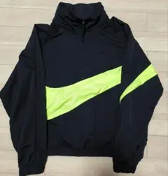 NIKE ビッグスウォッシュ ナイロンジャケット ハーフジップ　ライムグリーン