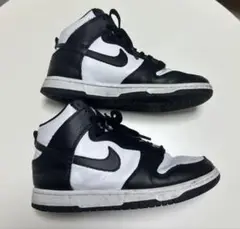 Nike ハイカットスニーカーDunk High Black and White