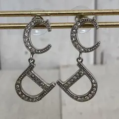 Christian Dior CDロゴ 18K pt900 パールピアスセット - メルカリ