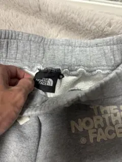 ノースフェイススウェットパンツ