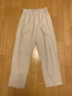 ZARA ザラ　オシャレ　パンツ　オフィスカジュアル　パンツ　グレージュ