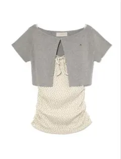andmary Vickey flower set tops - メルカリ