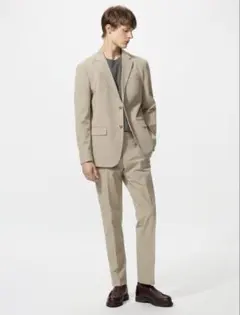 ユニクロ　UNIQLO 感動ジャケット 感動パンツ　セット　ベージュ