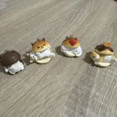 mofusand キーホルダー　マリトッツォにゃん