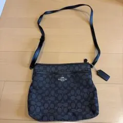 COACH シグネチャーショルダーバッグ ブラックのサムネイル