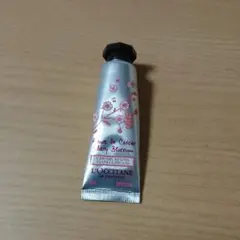 ロクシタン チェリーブロッサム ソフトハンドクリーム 10mL