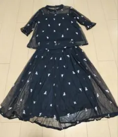 チュール素材×小花柄刺繍セットアップ　ブラック　しまむら