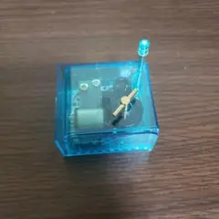 青色 透明オルゴール鍵盤 立方体