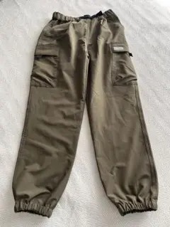 オリーブ色 カーゴパンツ 150サイズ