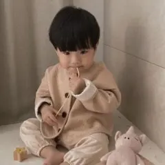 キッズジャケット ボタン付き キルティング ベージュホワイト　韓国ベビー服