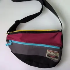 SHELTER　ショルダーバッグ