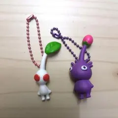 ピクミン 白ピクミン 紫ピクミン キーホルダー 2点セット