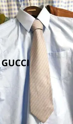 ★美品★GUCCI グッチ シルバーグレー系 Gロゴ柄 ネクタイ シルク100%