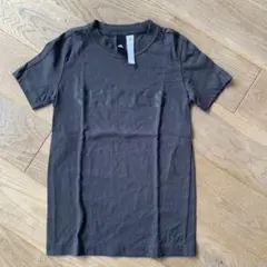 adidas グレー Tシャツ