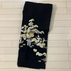黒留袖 まとめて 9点 豪華絢爛 駒刺繍 金糸 正絹 黒 礼装 着物 金彩 黒留袖 まとめて 9点 豪華絢爛 駒刺繍 金糸 正絹 黒 礼装 着物 金彩