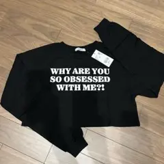 【新品タグ付き】Forever21 ロゴクロップド Tシャツのサムネイル