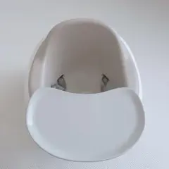 Bumbo ベビーチェア マルチシート　ホワイト×ベージュ