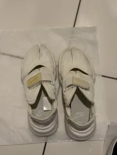 NIKE ホワイト スニーカー NIKE-3