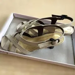 美品　BARCLAY サンダル　22.5のサムネイル