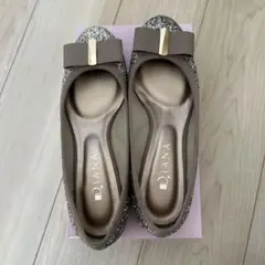 DIANAグリッター フラットシューズ 25.0cm