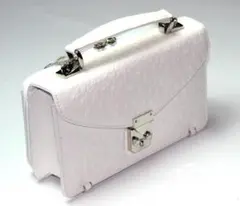■新品　送料込み■牛革オーストリッチ型押し　背面財布付き　ミニセカンドバッグ　白