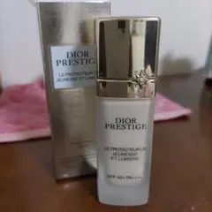 Dior Prestige UVプロテクター 30ml SPF50+