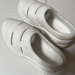 UGGサンダルのサムネイル