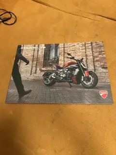 Item thumbnail for item ee047219-c548-49cf-934c-14893967364b